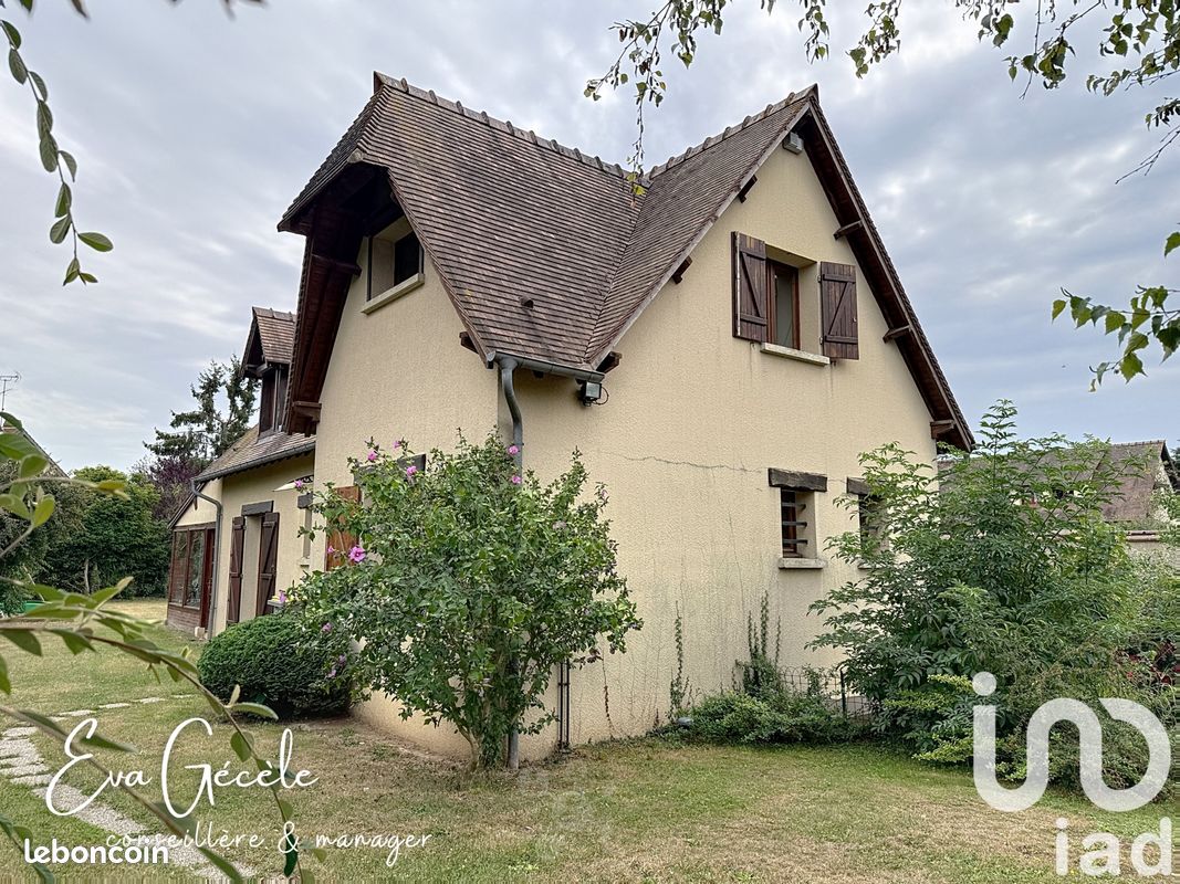 4 bedrooms House in Eure, France No. 353697