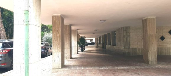 5 rooms Apartment in Bari, Italy No. 175959 37