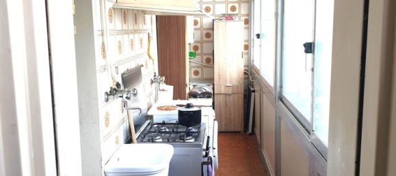 5 rooms Apartment in Bari, Italy No. 175959 19