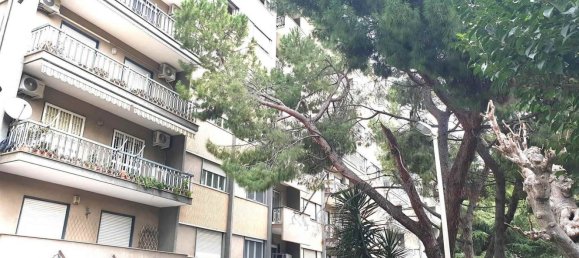 5 rooms Apartment in Bari, Italy No. 175959 33