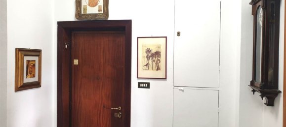 5 rooms Apartment in Bari, Italy No. 175959 12