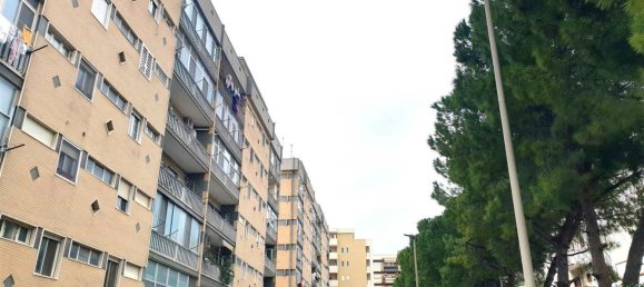 5 rooms Apartment in Bari, Italy No. 175959 36