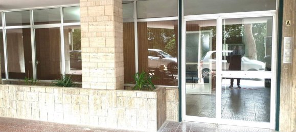 5 rooms Apartment in Bari, Italy No. 175959 25