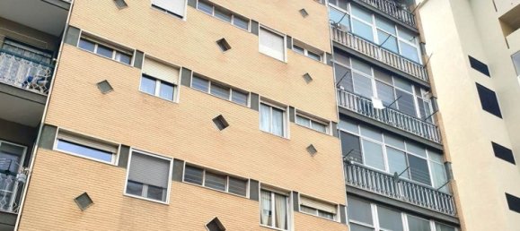 5 rooms Apartment in Bari, Italy No. 175959 35