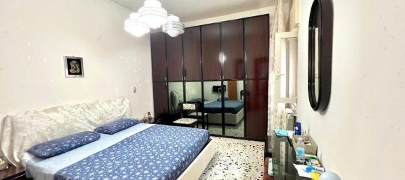 2 Schlafzimmer Wohnung in Naples, Italy, Nr. 329367 7