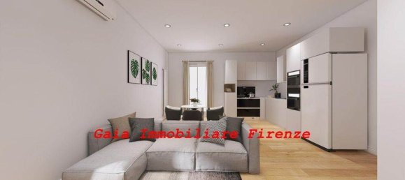 3 rooms Apartment in Florence, Italy No. 181822 2