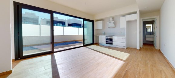 2 bedrooms Townhouse in Las Esperanzas, Spain No. 6615 3