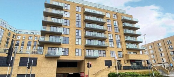 1 bedroom Apartment in Dartford, United Kingdom No. 4952 2