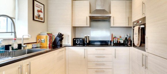 1 bedroom Apartment in Dartford, United Kingdom No. 4952 8