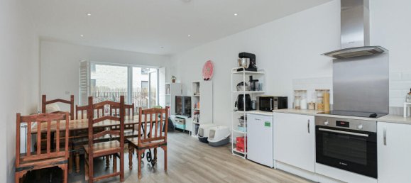 2 Schlafzimmer Wohnung in Woolwich, United Kingdom, Nr. 10979 9