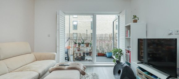 2 Schlafzimmer Wohnung in Woolwich, United Kingdom, Nr. 10979 3