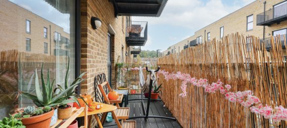 2 Schlafzimmer Wohnung in Woolwich, United Kingdom, Nr. 10979 2