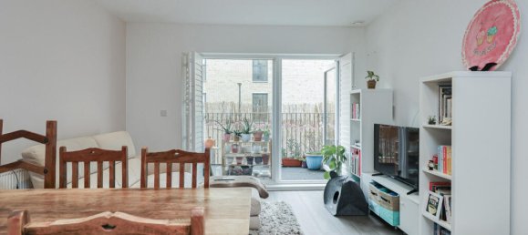 2 Schlafzimmer Wohnung in Woolwich, United Kingdom, Nr. 10979 16