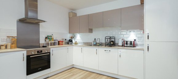 2 Schlafzimmer Wohnung in Woolwich, United Kingdom, Nr. 10979 5