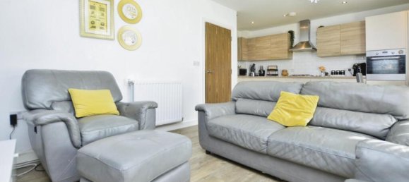 2 bedrooms Apartment in Barking, United Kingdom No. 12476 2