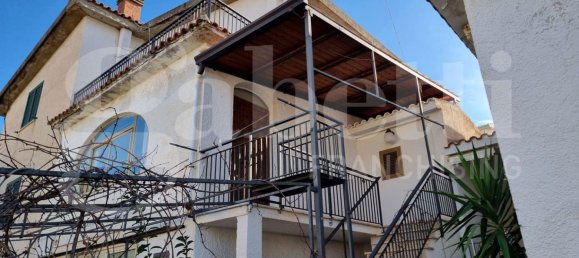 Dúplex de 3 dormitorios en Sangineto, Italy No. 120099 4