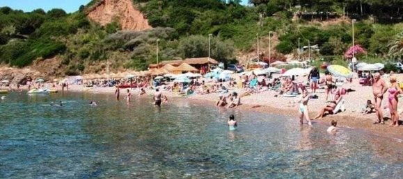 Квартира с 3 комнатами в Порто Адзурро, Италия № 215264 9