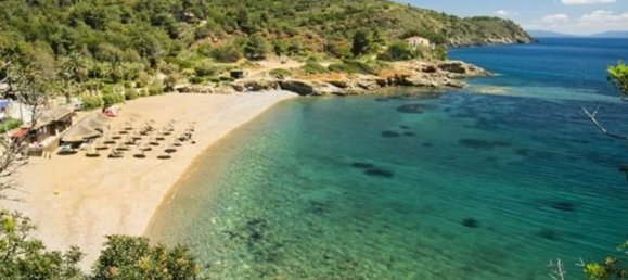 Квартира с 3 комнатами в Порто Адзурро, Италия № 215264 19