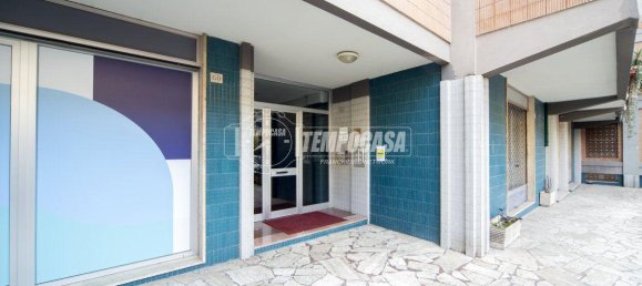 Apartamento de 4 divisões em Perugia, Italy N.º 62024 26