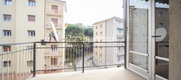 Apartamento de 4 divisões em Perugia, Italy N.º 62024 23