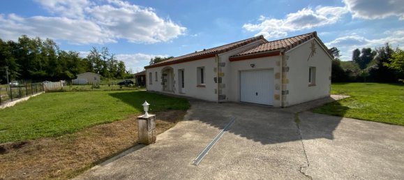 3 bedrooms Villa in Casteljaloux, France No. 202149 11