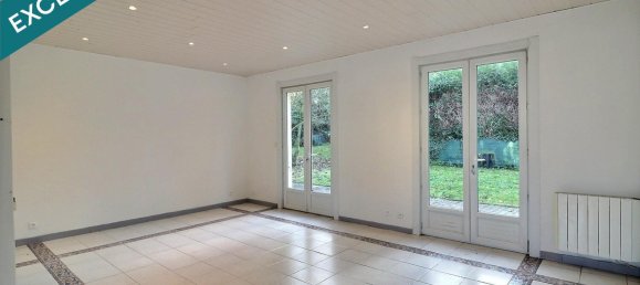 5 bedrooms House in Solesmes, France No. 154186 2