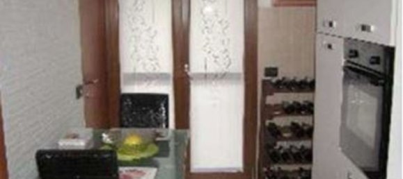 4 rooms House in Monza, Italy No. 6235 5