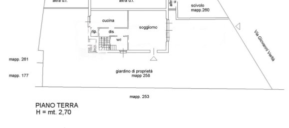 4 rooms House in Monza, Italy No. 6235 24
