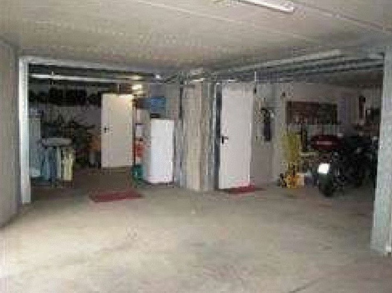 4 rooms House in Monza, Italy No. 6235