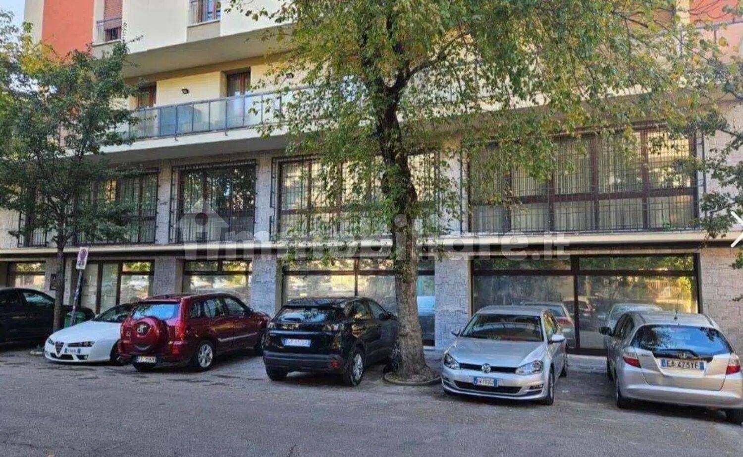 Büro in Modena, Italy 290m², Nr. 397202
