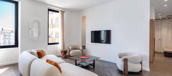 Apartamento de 2 dormitorios en Nice, France No. 333636 2