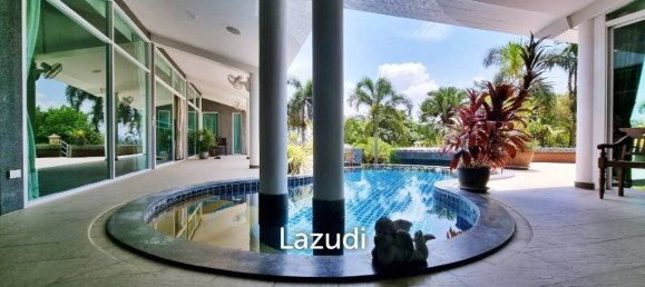 9 bedrooms Cafe / restaurant in Bang Lamung, Thailand No. 15324 2