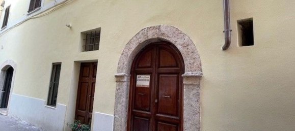 6-salle Appartement à Ferentino, Italy No. 17650 17