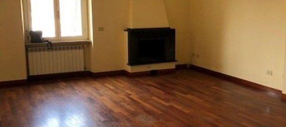 6-salle Appartement à Ferentino, Italy No. 17650 25