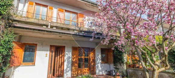 4 Schlafzimmer Haus in Acquapendente, Italy, Nr. 123787 8