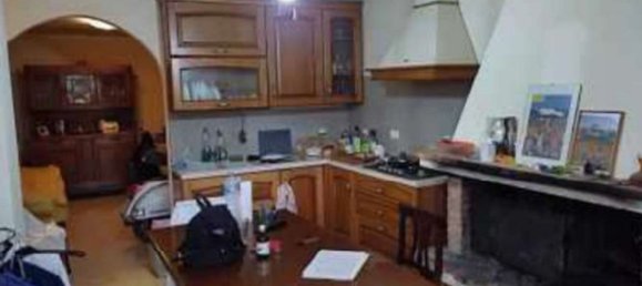 3 rooms Apartment in Scandicci, Italy No. 188572 10
