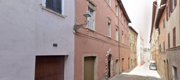 7-Zimmer Wohnung in San Severino Marche, Italy, Nr. 96693 2