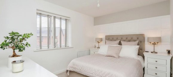 3 bedrooms House in Fareham, United Kingdom No. 10707 4