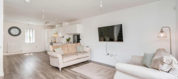 3 bedrooms House in Fareham, United Kingdom No. 10707 8