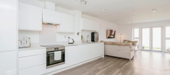 3 bedrooms House in Fareham, United Kingdom No. 10707 5