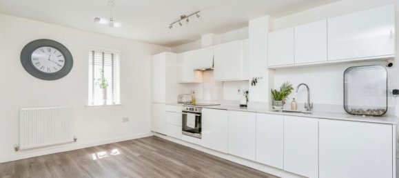 3 bedrooms House in Fareham, United Kingdom No. 10707 7