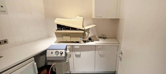 2-Zimmer Büro in Josefstadt, Austria, Nr. 176569 11