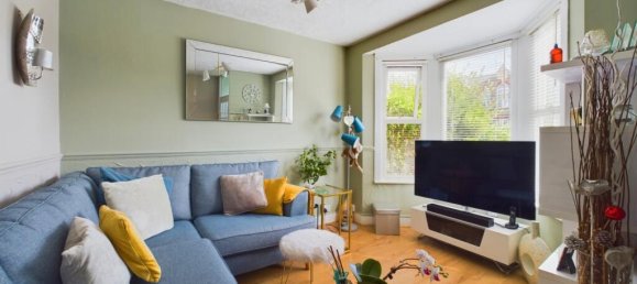 3 bedrooms House in Gillingham, United Kingdom No. 13865 5