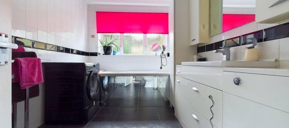 3 bedrooms House in Gillingham, United Kingdom No. 13865 12