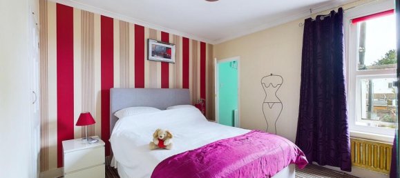 3 bedrooms House in Gillingham, United Kingdom No. 13865 10