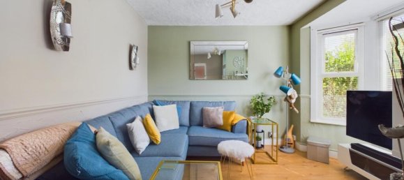 3 bedrooms House in Gillingham, United Kingdom No. 13865 2