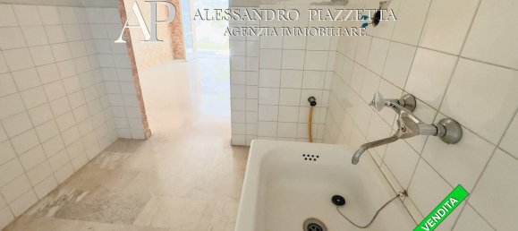 Квартира с 2 комнатами в Камольи, Италия № 299806 8