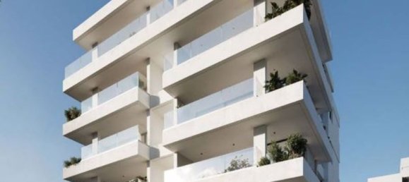 3 bedrooms Apartment in Larnaca, Cyprus No. 11563 6