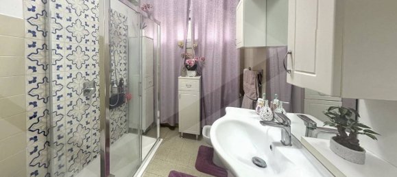 3-salle Appartement à San Donato Milanese, Italy No. 27153 32