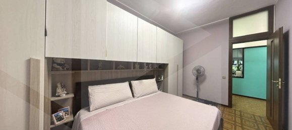 3-salle Appartement à San Donato Milanese, Italy No. 27153 12